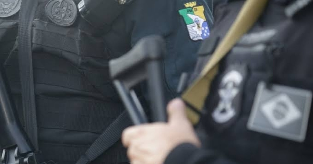 Ação conjunta apreende adolescente por violência doméstica contra a irmã em Santana de São Francisco