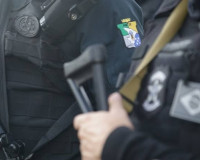 Ação conjunta apreende menor por violência doméstica contra a irmã em Santana de São Francisco