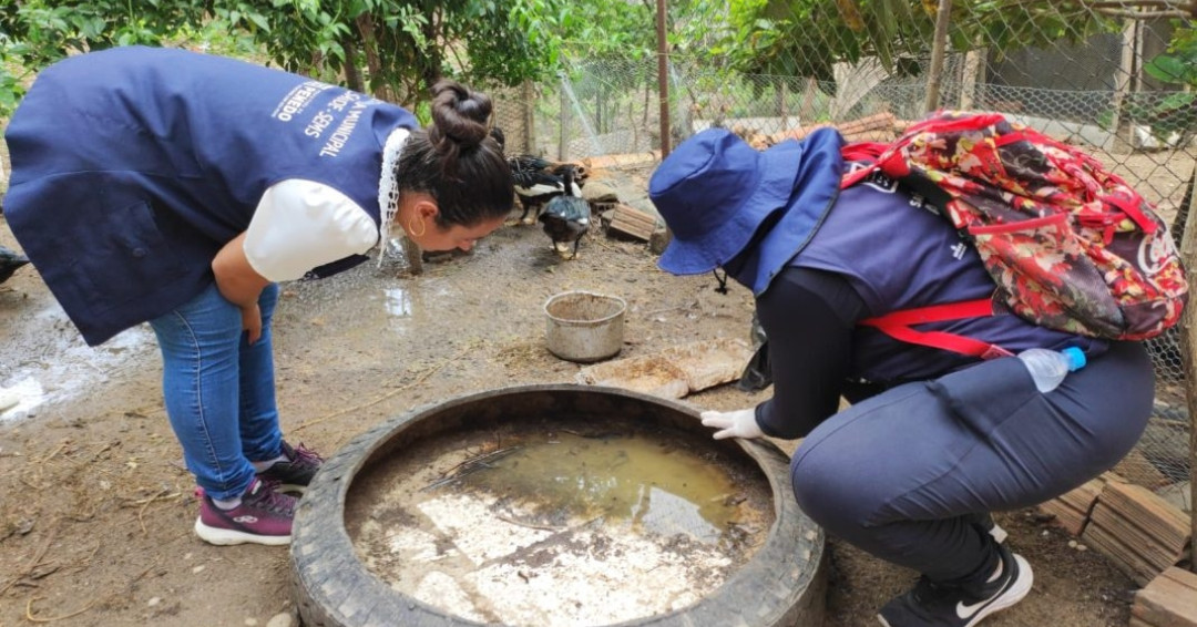 Secretaria Municipal de Saúde realiza mutirão contra a dengue na Vila Matias