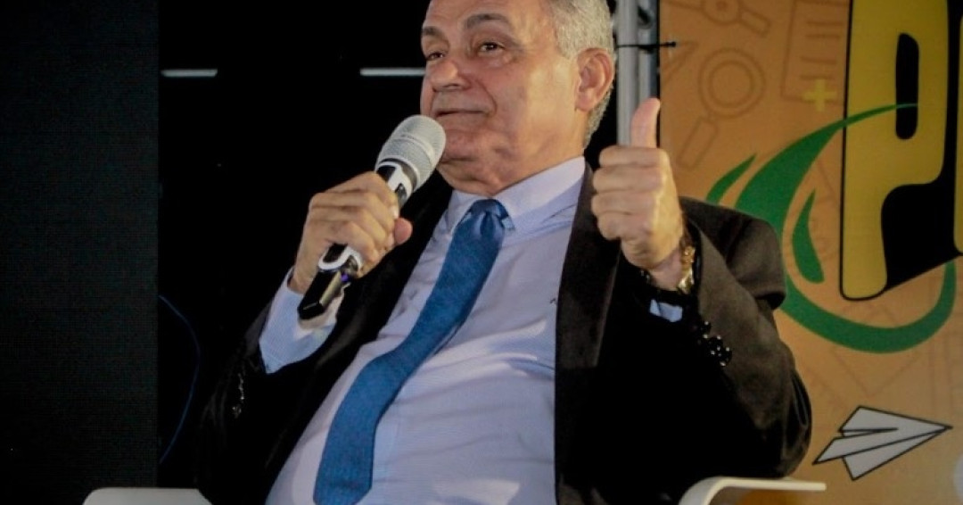 Líder do Governo na Câmara de Penedo, Bili Marques confirma permanência no MDB
