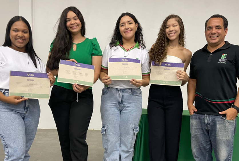 Equipe do projeto de extensão Onda Limpa é premiada em concurso do Instituto do Meio Ambiente de Alagoas