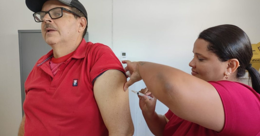 Dia D de vacinação contra a Influenza em Penedo imuniza quase 500 pessoas