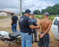 Polícia Civil prende ex-reeducando flagrado com moto roubada em Porto Real do Colégio