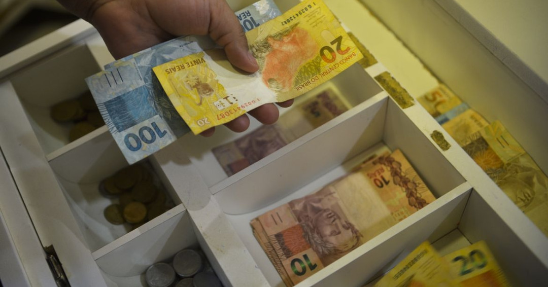Governo retoma consignado do Bolsa Família com novas regras