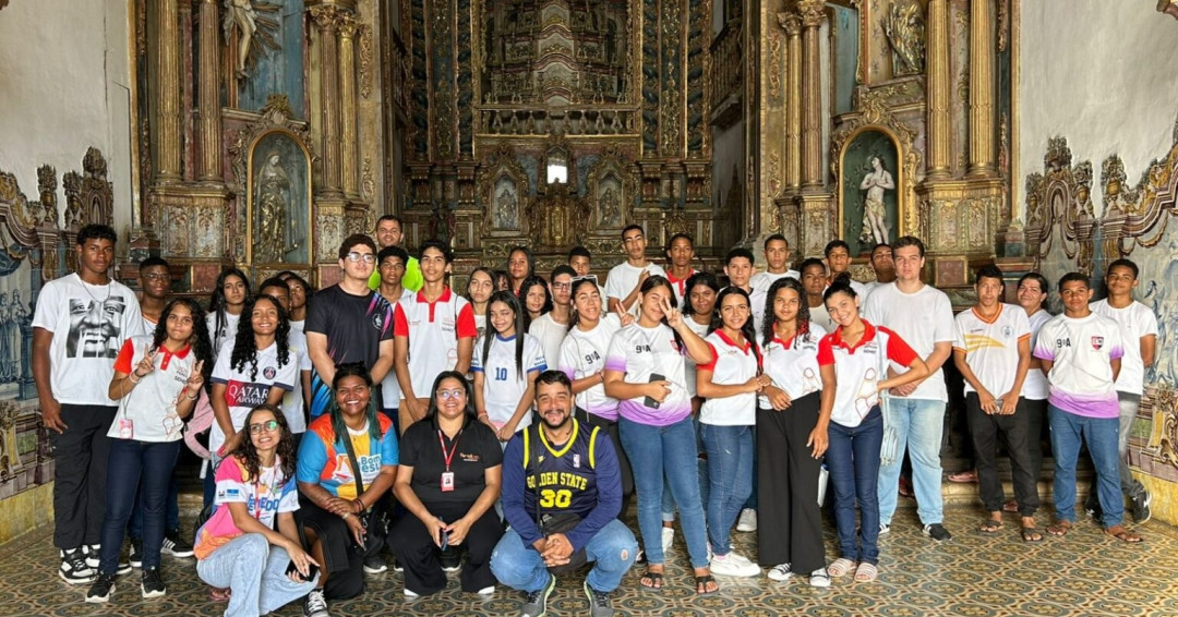 Estudantes aprendem importância da preservação de pontos turísticos e belezas naturais de Penedo