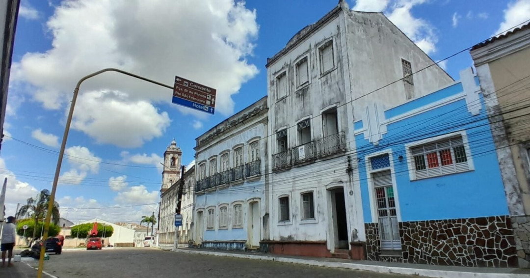 Secretaria de Assistência Social de Penedo emite ID Jovem, Carteira do Idoso, CIPTEA e NIS durante evento da UFAL na quarta-feira, 06