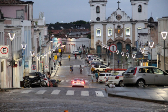 Prefeitura de Penedo injeta recursos no comércio local e apoia Campanha Natal dos Sonhos