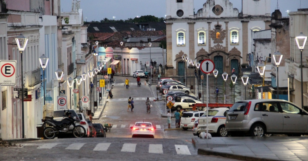 Prefeitura de Penedo injeta recursos no comércio local e apoia Campanha Natal dos Sonhos