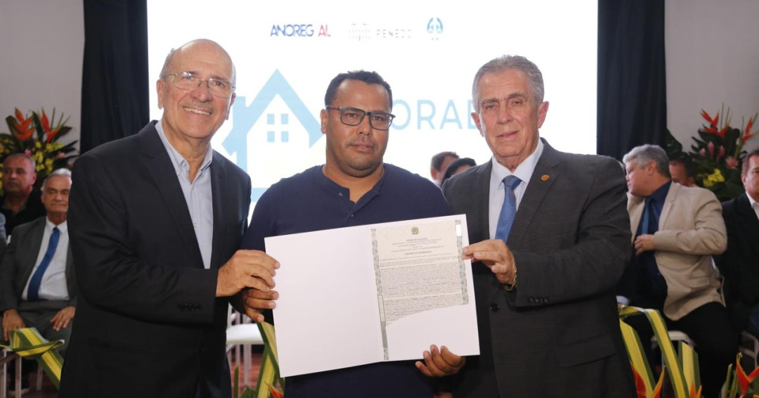Programa Moradia Legal regulariza 230 imóveis no município de Penedo
