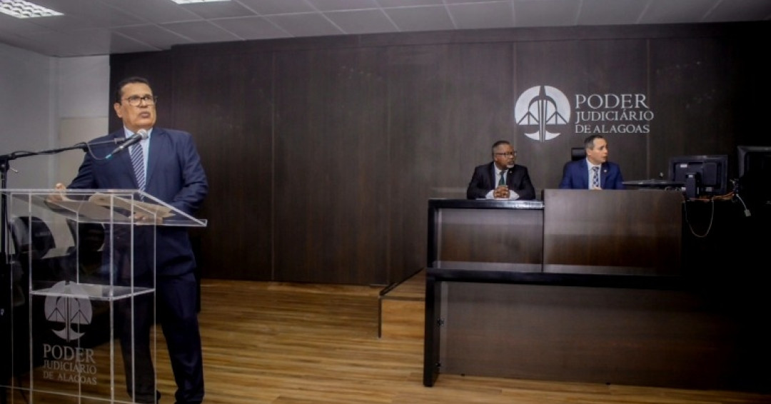 Presidente Messias da Filó conduz diplomação dos vereadores na Justiça Eleitoral