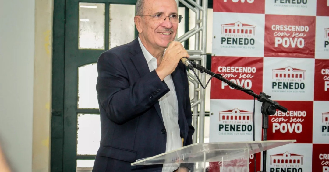 Prefeito Ronaldo Lopes anuncia rateio de R$ 7 milhões de reais para servidores da Educação