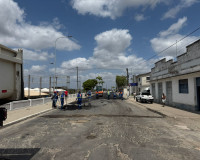 Parceria entre Governo de Alagoas e Prefeitura de Penedo recupera novo trecho de asfalto na cidade