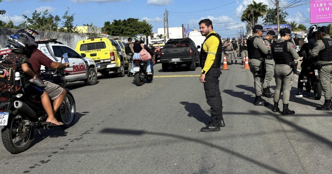 Agentes da SMTT Penedo participam de treinamento com a Polícia Militar de Alagoas para aprimorar fiscalização no trânsito