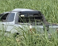 Casal sofre acidente de trânsito em curva perigosa na zona rural de Penedo