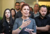 Carla Zambelli deixa o Brasil após condenação pelo STF e risco de prisão