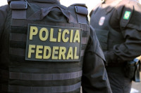 PF deflagra operação contra rede de falsificação de diplomas e exercício ilegal de profissões