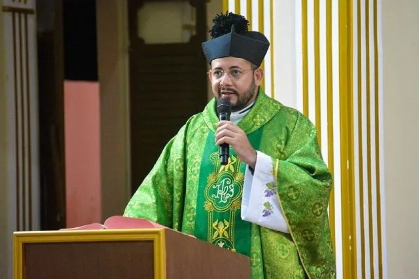 Padre é acusado de tentativa de abuso sexual dentro de Casa Paroquial em Penedo