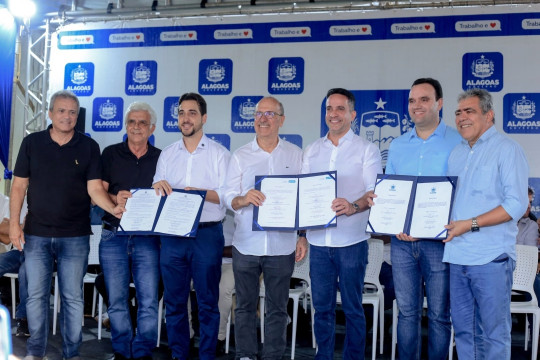 Parceria da prefeitura e Governo de Alagoas garantem investimentos para Penedo