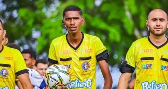 Técnico acusado de injúria racial contra árbitro de Penedo é solto após audiência de custódia