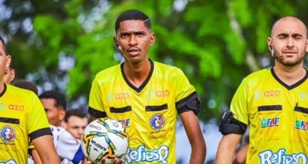 Técnico acusado de injúria racial contra árbitro de Penedo é solto após audiência de custódia