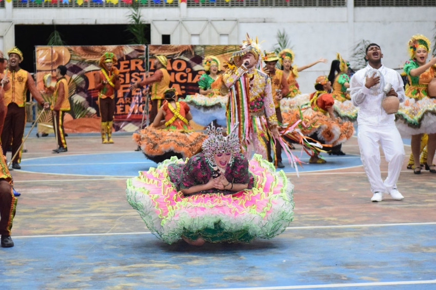 Penedo sedia etapa do Circuito Alagoano de Quadrilhas Juninas até quinta-feira, 26
