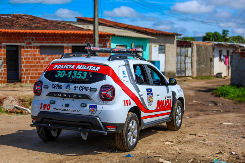 PM prende terceiro suspeito de assassinar adolescente a tiros em 2024, em Maceió