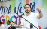 Câmara de Penedo homenageia Guilherme Lopes por atuação destacada na saúde do município