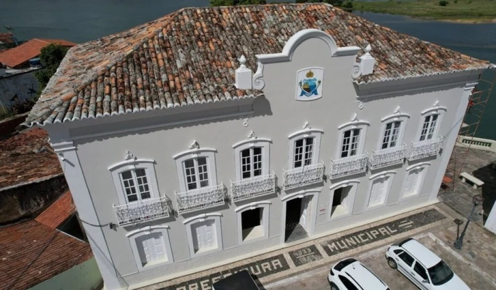Prefeitura de Penedo melhora ordenamento urbano atualizando regras sobre comércio ambulante em espaços públicos