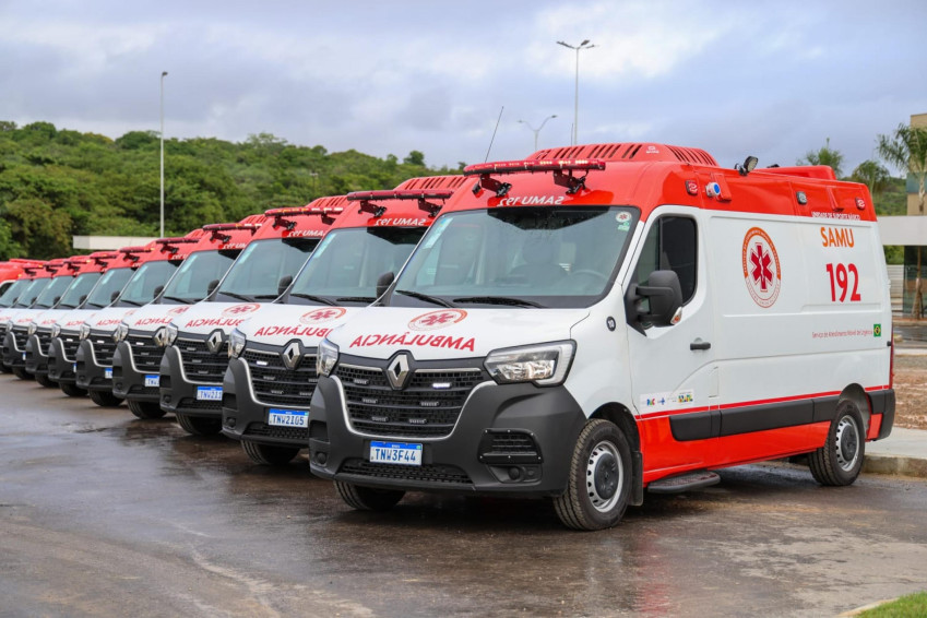 Governador Paulo Dantas entrega ambulâncias do Samu para Atalaia e São Sebastião