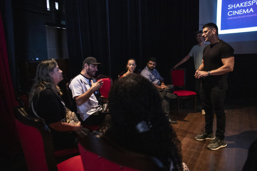 Ator e diretor Alexandre Barillari retorna ao Circuito Penedo de Cinema com oficina