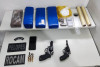 Polícia Militar cumpre mandados e apreende armas e drogas no interior