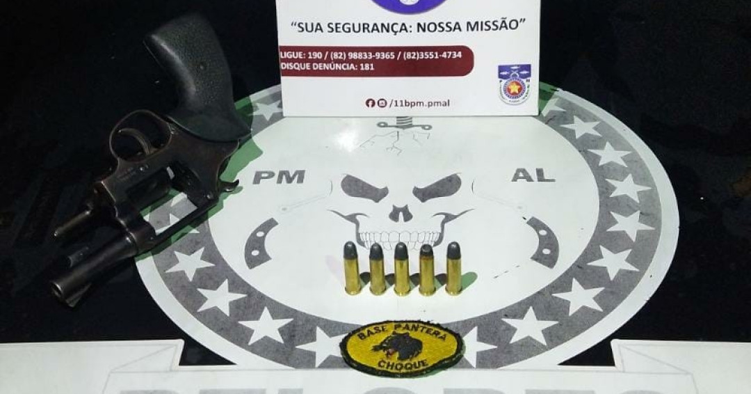 Dupla é presa acusada de tentar matar desafeto a tiros na parte alta de Penedo