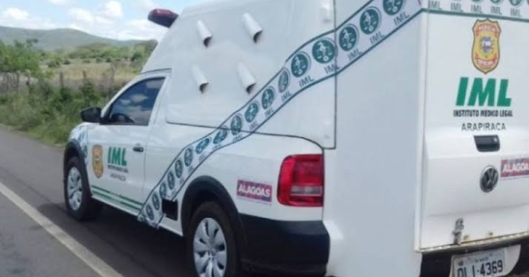 Jovem de 21 anos é encontrado morto nos fundos da casa onde residia em Penedo
