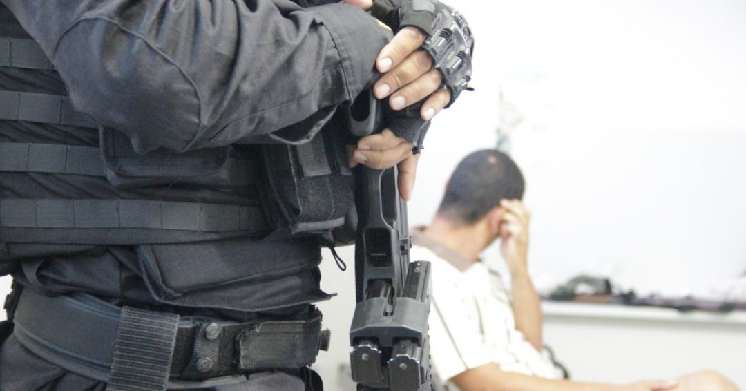 Ação conjunta em Santana do São Francisco resulta no cumprimento do mandado de prisão por tentativa de homicídio