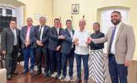 Prefeito Ronaldo Lopes cria Procon Municipal com apoio dos vereadores penedenses