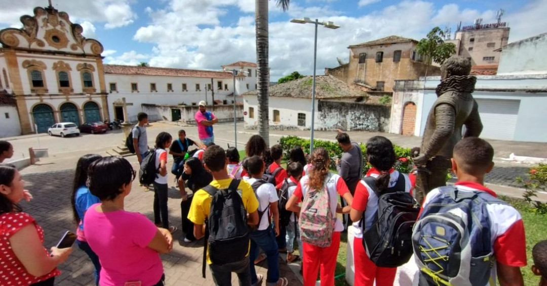 Imersão: Estudantes da rede municipal de ensino mergulham na história de Penedo