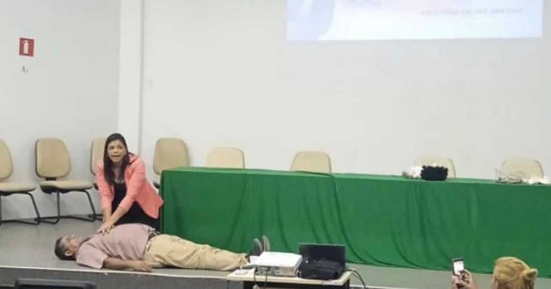 Treinamento destaca a importância dos primeiros socorros para motoristas e monitores escolares
