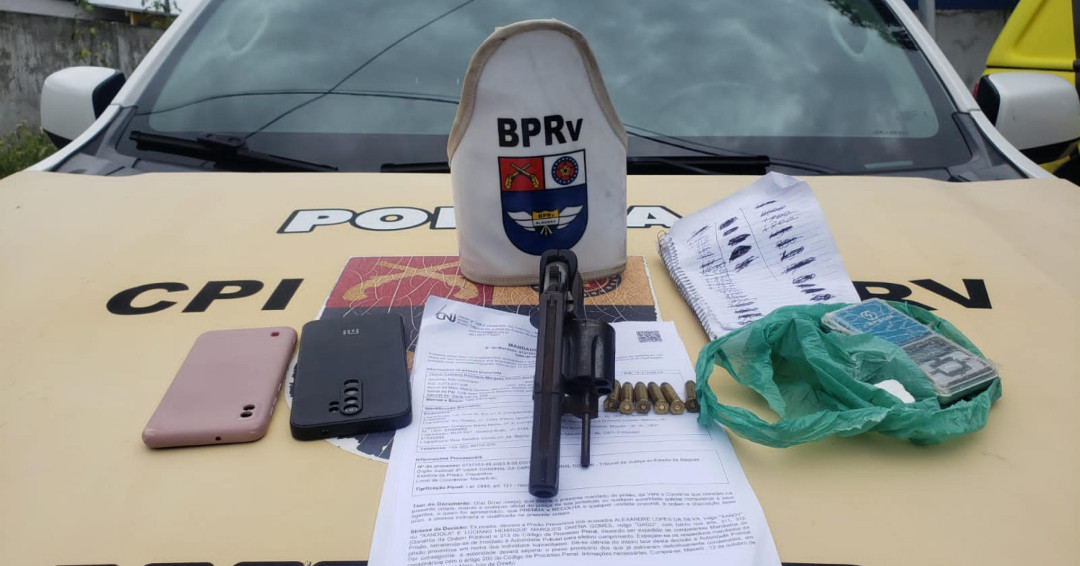 PM apreende cinco armas de fogo e drogas em ações distintas na capital e interior