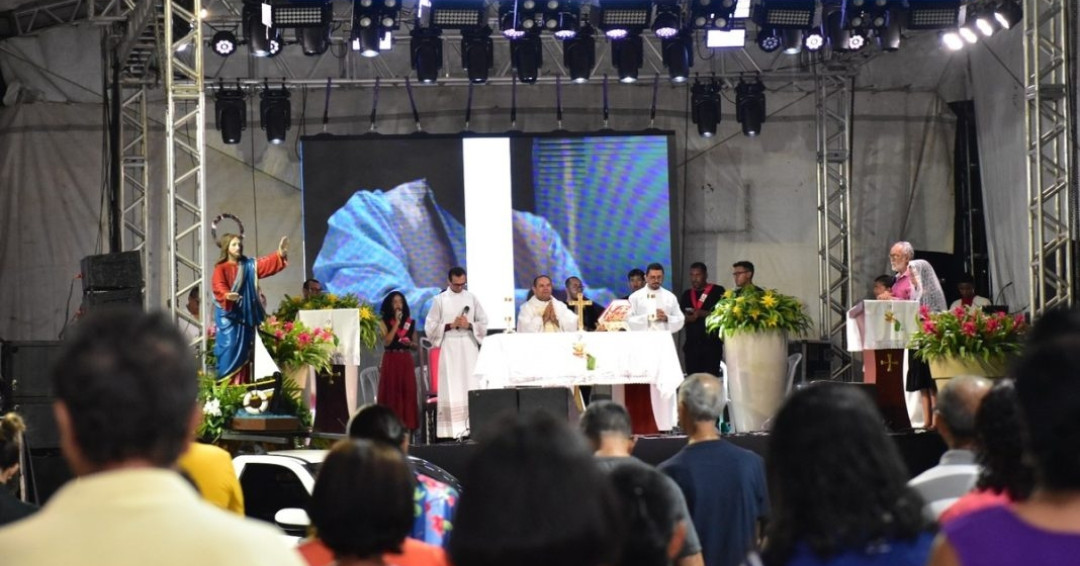Palco da Fé recebe imagem peregrina do Glorioso Bom Jesus dos Navegantes