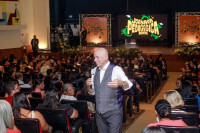 Palestra do filósofo Leandro Karnal encerra Jornada Pedagógica da Semed Penedo