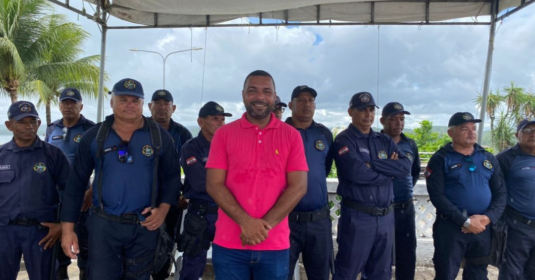 Prefeito em exercício João Lucas mobiliza Guarda Patrimonial para coibir abusos de flanelinhas na orla de Penedo
